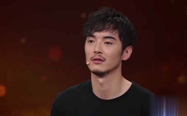 之所以选择金世佳来接棒李现出演郭得友,肯定也是认可金世佳的演技