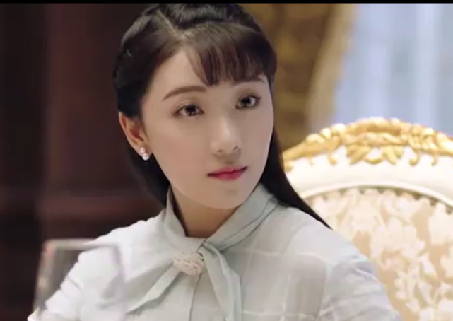 但他其实早就暗中成为了爱国分子,随着他的义妹清泉纯子的上线,关于叶