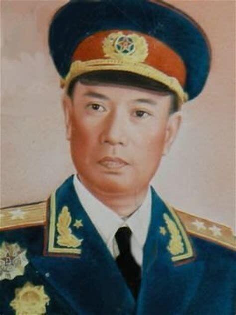 吴克华(1913-1987),江西弋阳人,开国中将