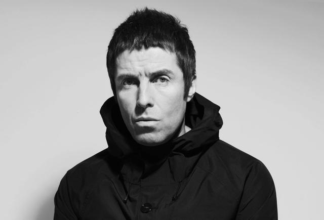 必须道歉 曼城新球衣惹争议 一知名球迷说把设计者送到武汉 腾讯新闻