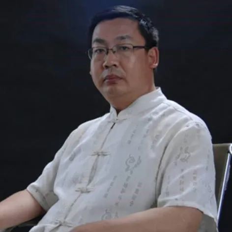 赤峰学院李俊义博士应笔者之请,赤峰市政府原市长,内蒙古文化厅原厅长