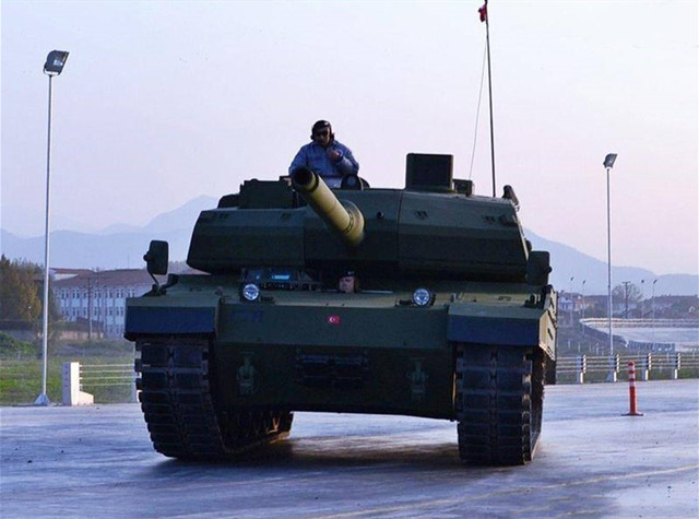 土耳其霸主梦想的有力支柱带着韩国血统的阿尔泰主战坦克