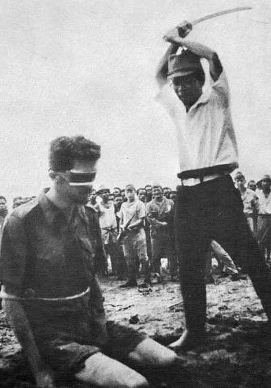 美军在太平洋战场正式开战之后,美军在菲律宾克拉克和甲米地的2大空军