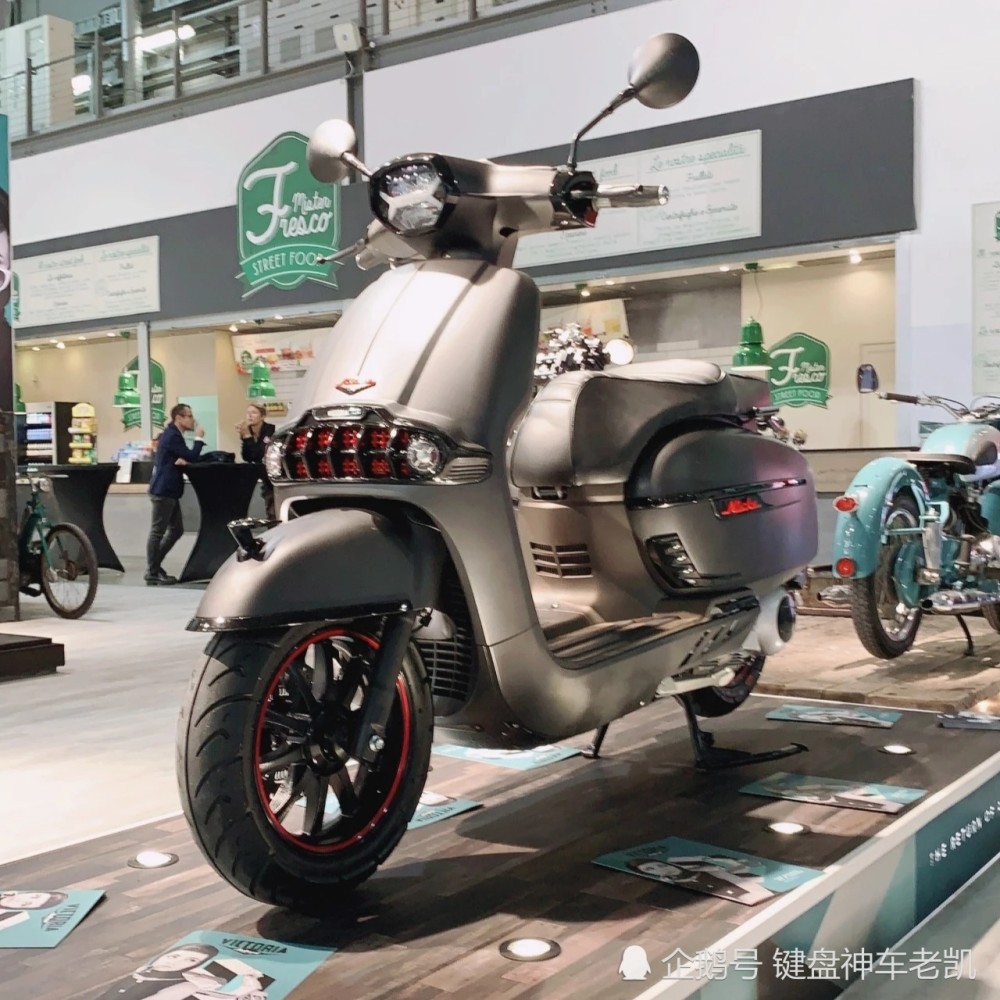 龙嘉维多利亚sixties复古踏板国内版曝,换了150发动机,无abs