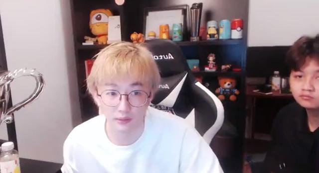 主播口袋线下自证成功,寒夜亲眼目睹四指秒换装操作,不愧是5g哥|虎牙