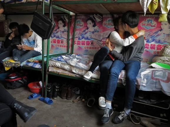 大学里的3大黑暗交易大一新生要格外注意太多人被毁了