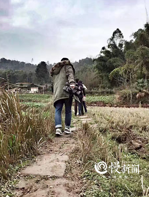 用直播扶贫的90后摄影师:能通过直播帮助别人远比近百个点赞更让我