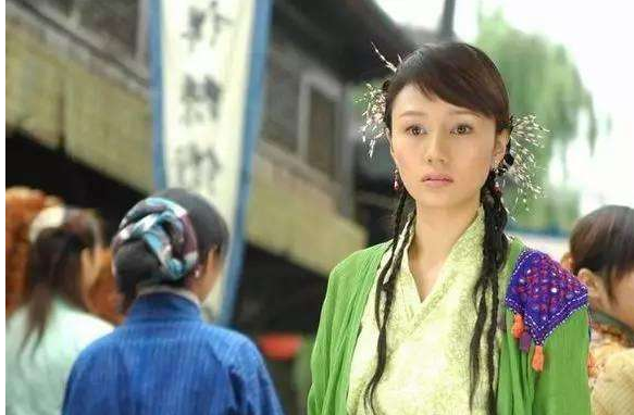 小鱼儿与花无缺苏樱与影帝男友长跑多年女儿长大事业二度开花