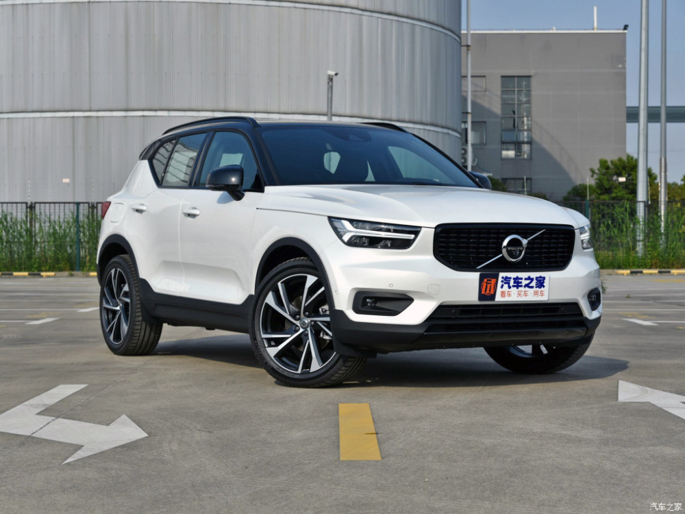 2021款沃尔沃xc40
