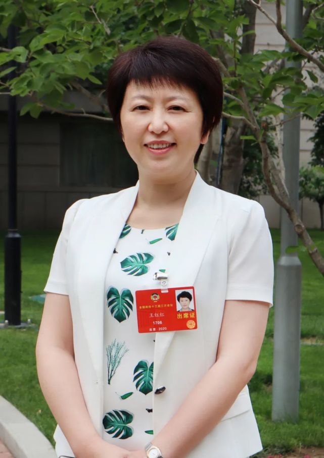 全国政协委员,淮安市副市长王红红针对疫情防控出现的一些公共卫生