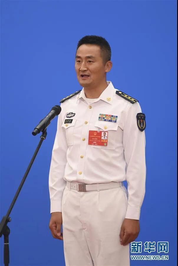 我们中国的军舰就在那里!"今天,驱逐舰舰长带着故事来了!