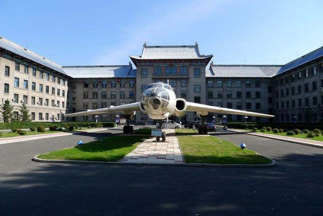 哈工大和哈工程被美国制裁高考生不报北大清华就报哈工大
