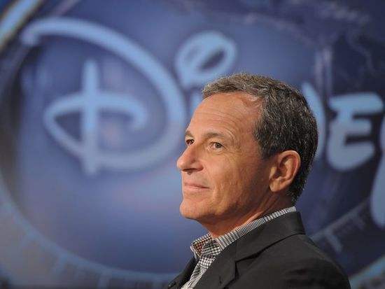 迪斯尼的董事长兼首席执行官罗伯特·艾格,在《一生的旅程》中回顾了