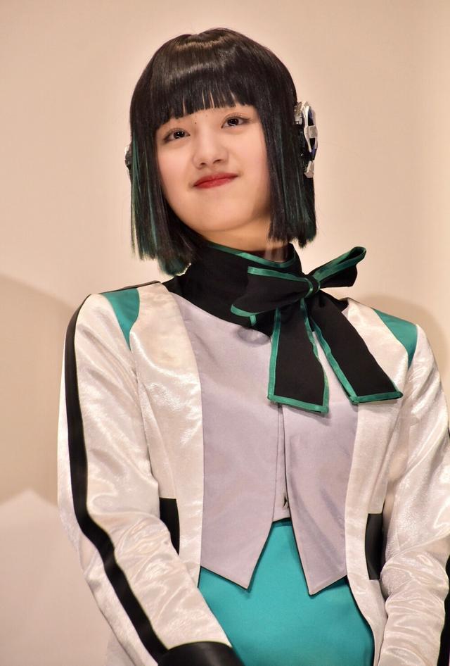 假面骑士零一伊兹美少女周边来袭身材和脸蛋都堪称完美