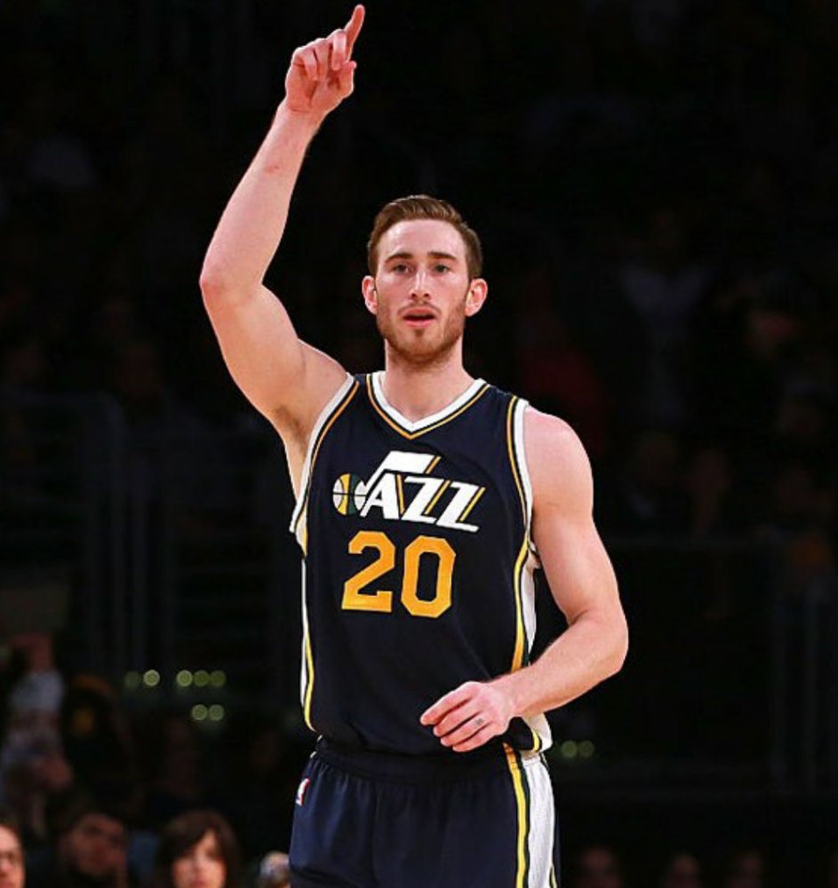 篮球人物浴火重生的绿衫军高富帅戈登海沃德