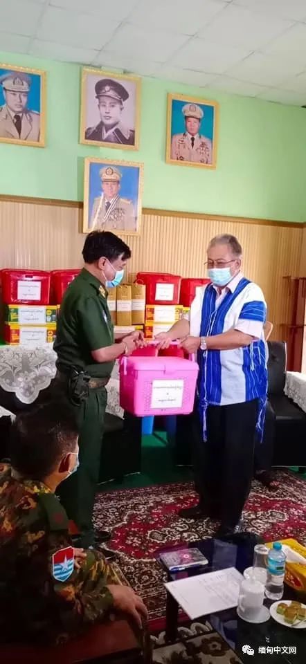 佤邦总司令鲍有祥邀请缅甸国防军总司令到佤邦"指导"工作_腾讯新闻