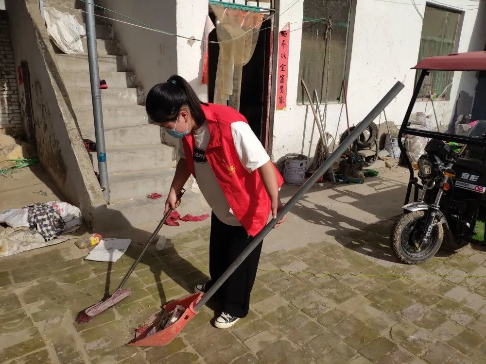 河南青年志愿者助力乡村振兴_腾讯新闻