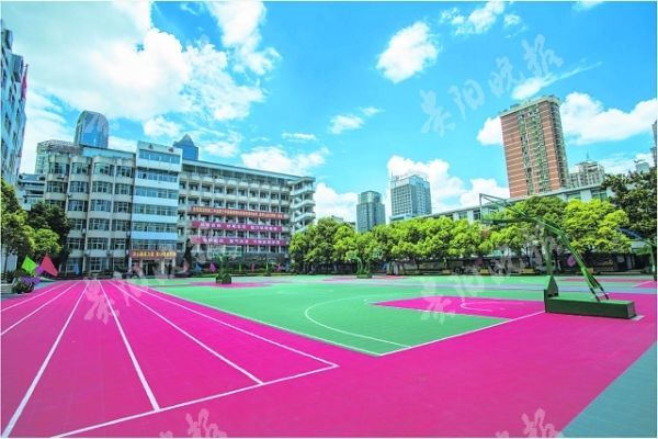 贵阳市第二中学 深耕教育创佳绩