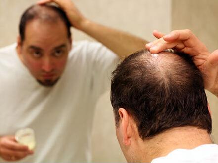 男性最先衰老的地方,不是脸,而是这个部位,很多人都想不到