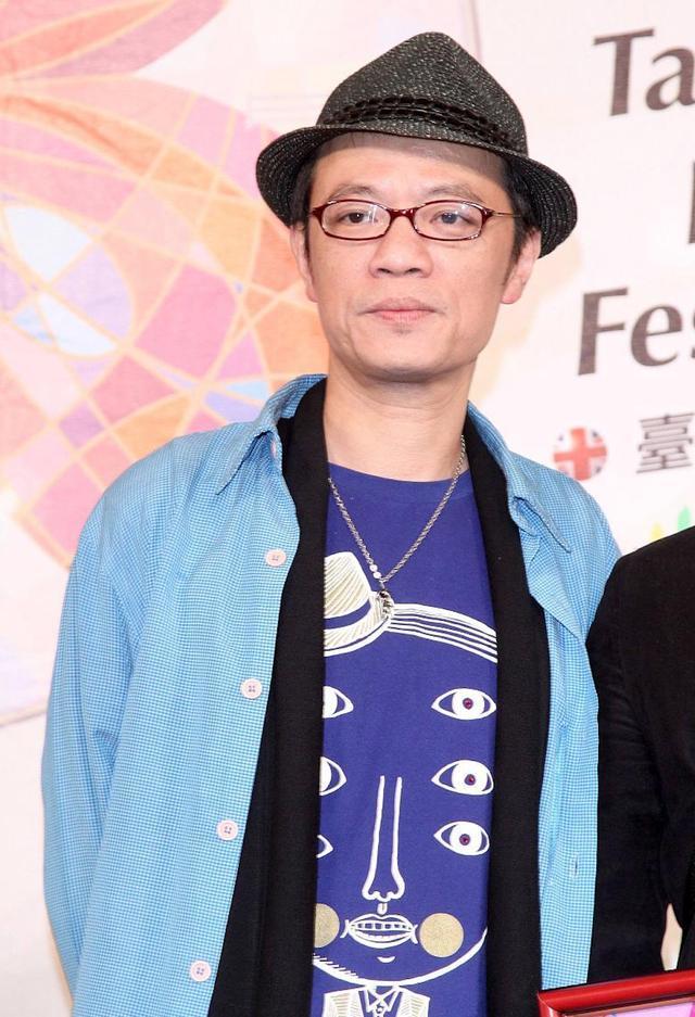 台湾视帝吴朋奉心肌梗塞猝死家中享年55岁,长年独居一生未婚_腾讯新闻