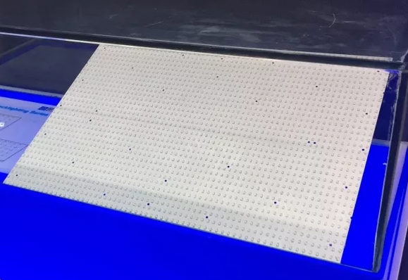 mini背光的时代,谁主沉浮?_腾讯新闻