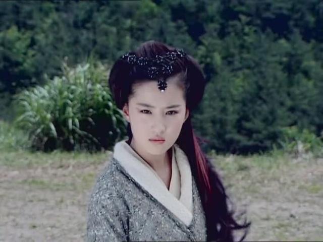 看了刘亦菲在仙剑1的9个造型终于知道她为什么被叫做天仙了