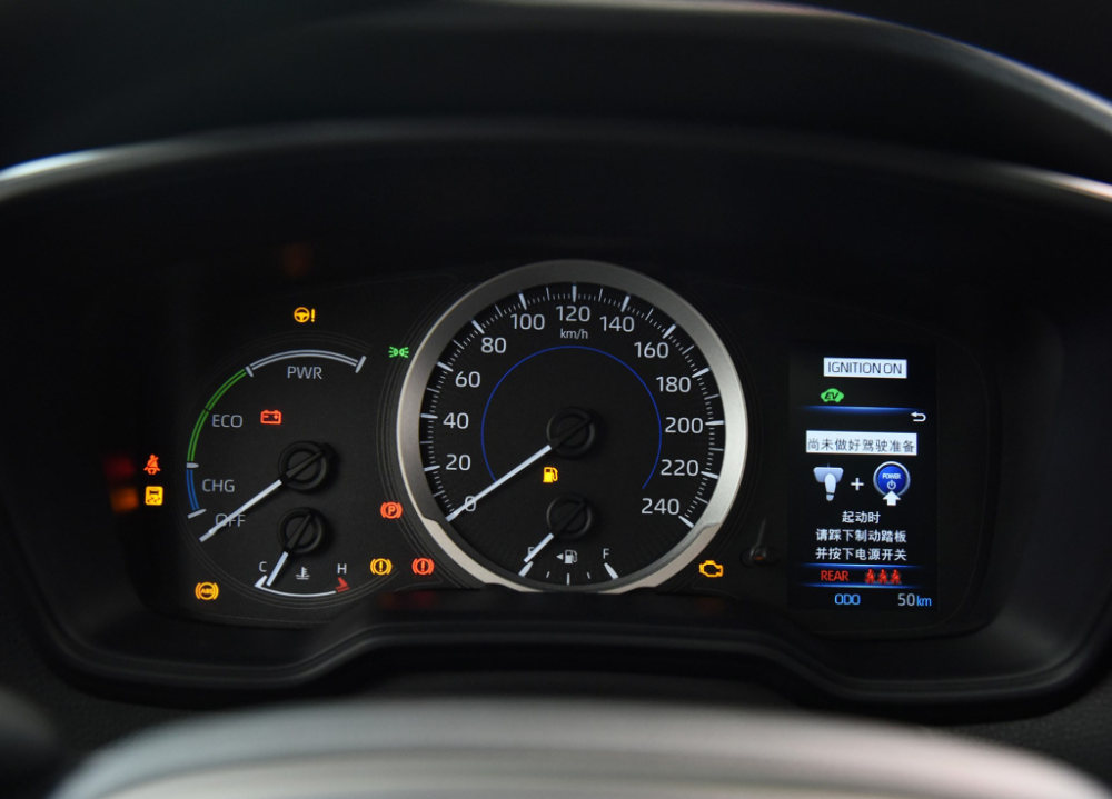 雷凌运动系列亮相复刻美版造型两张脸斗得过卡罗拉吗