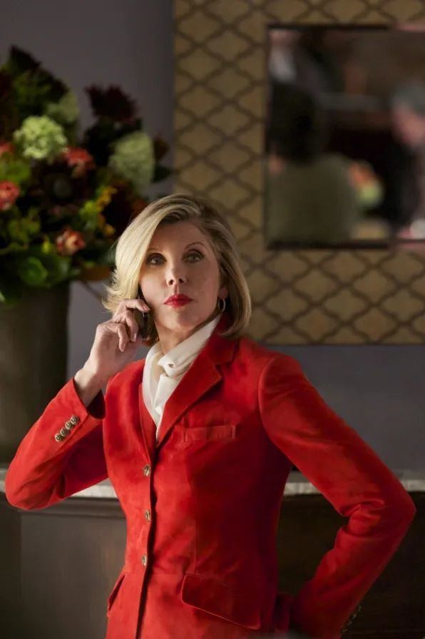 2013对了,那几年她还客串了《生活大爆炸》,凭借在其中扮演leonard