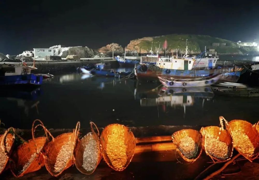 渔山岛夜景图片