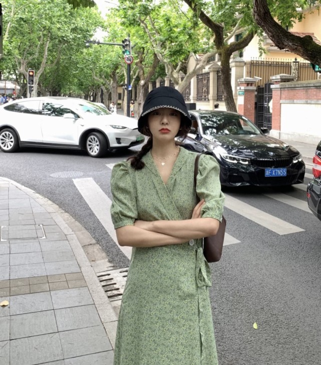 女人过了30岁 这几款颜色建议不要穿 显老又土气 腾讯网