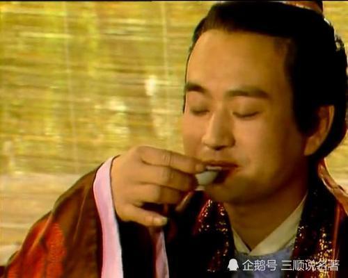 薛蟠|薛蟠是尽人皆知的“呆霸王”，脂砚斋为何说他“大彻悟”？真相很丑陋