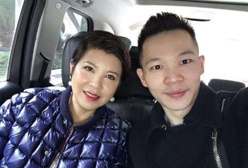 1997年,杭天琪和女儿净身出户,53岁又被曝晚节不保,是报复吗?