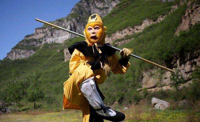 怪不得连如来佛祖都拿孙悟空没办法,你看看猴子真身是个啥?