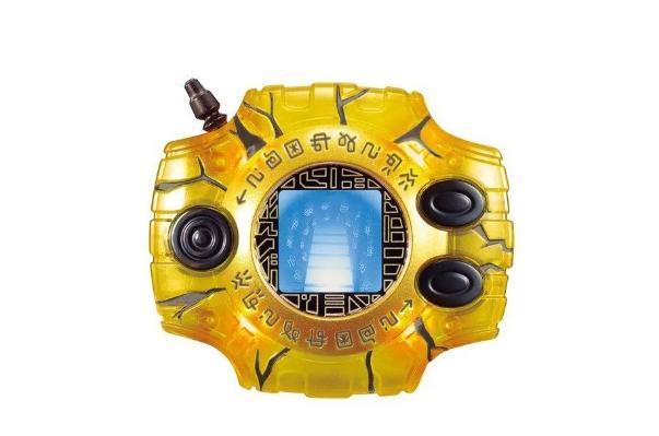 女兽"的执着,致使我买了很多数码宝贝系列的玩具,像是数码宝贝召唤器