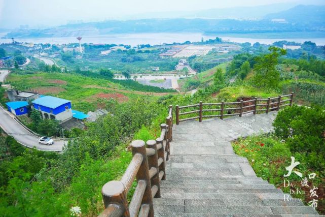 建橋園區伏牛溪板塊康體城片區突出運動生活功能,打造活力生態宜居