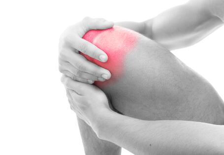 膝关节炎愈发普遍,减缓不适,这几个日常方法要记住