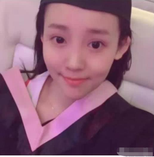 绿地门女主生活照曝光就这3000万是认真的吗