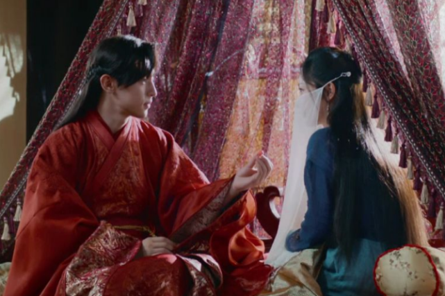 香蜜旭凤锦觅魔界大婚一细节说明凤凰爱惨了锦觅却始终不敢说出口