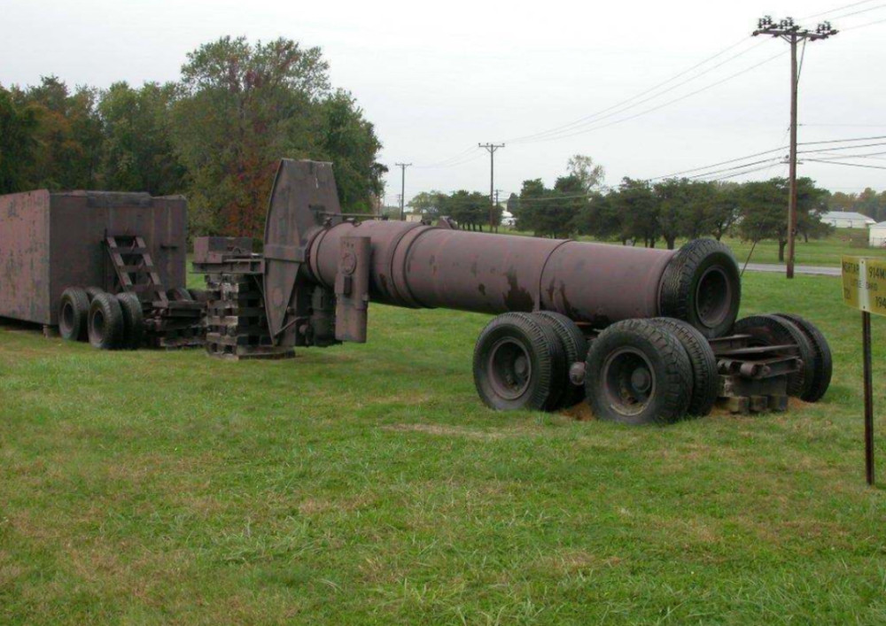 二战最大口径火炮,全球仅1门,专用来镇压日本,弹坑有十几楼高