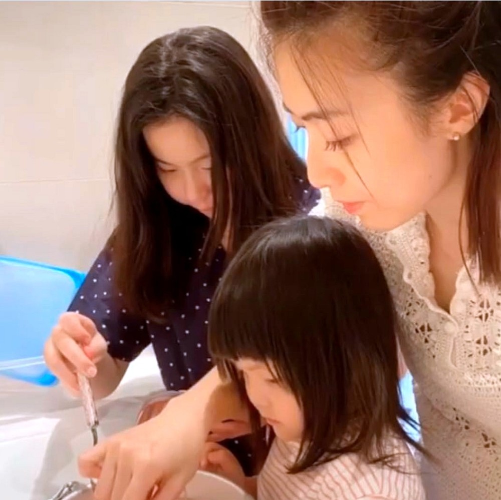 刘銮雄|记者曝甘比因小事被刘銮雄骂得街头痛哭，她真心爱大刘离不开对方