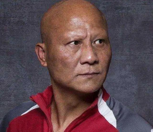 从来没想过会被这个50岁的男人圈粉