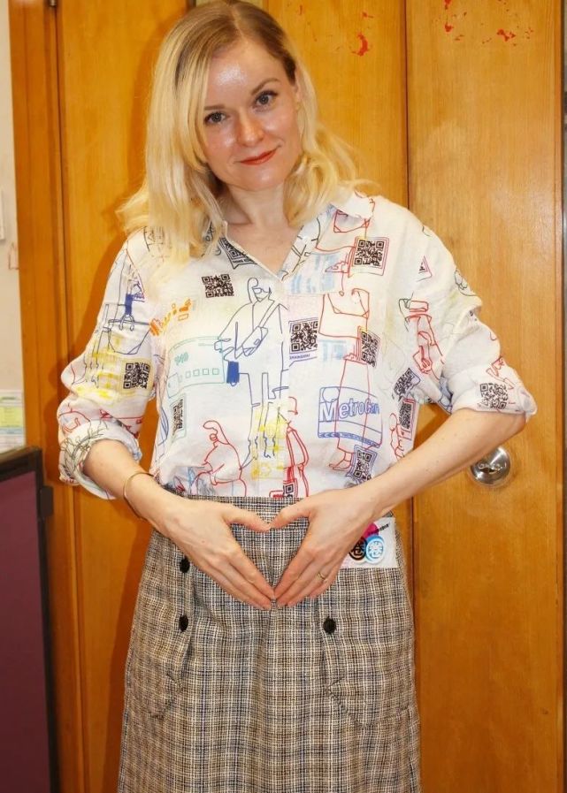 不知道陈明恩与老公的"小混血儿"会更像谁呢?