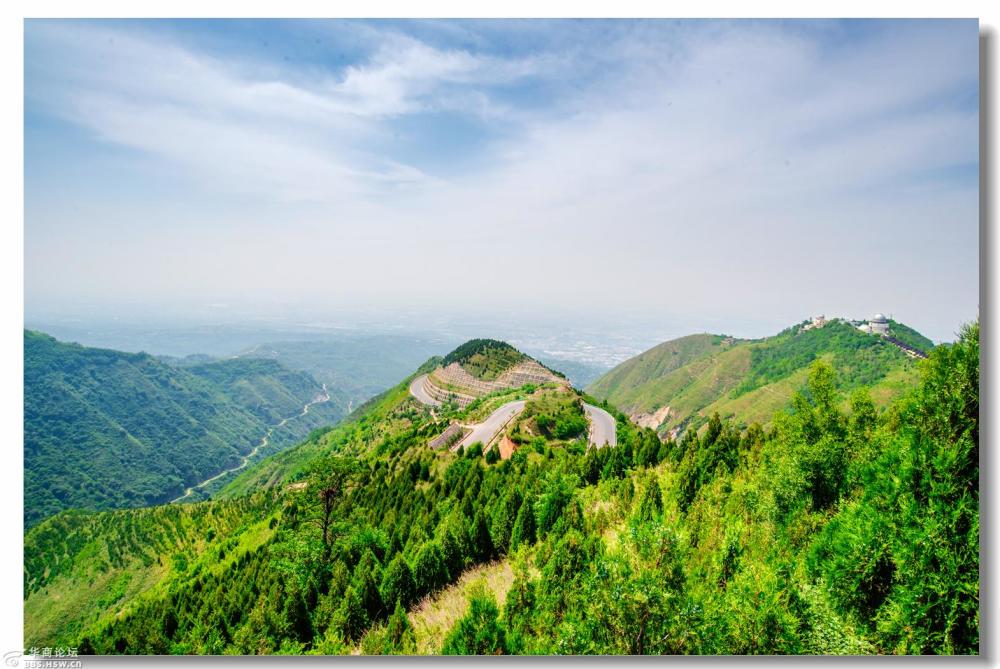 它是由灞橋區的洪慶山到華清池旅遊景點的一條山路,是臨潼和灞橋區的