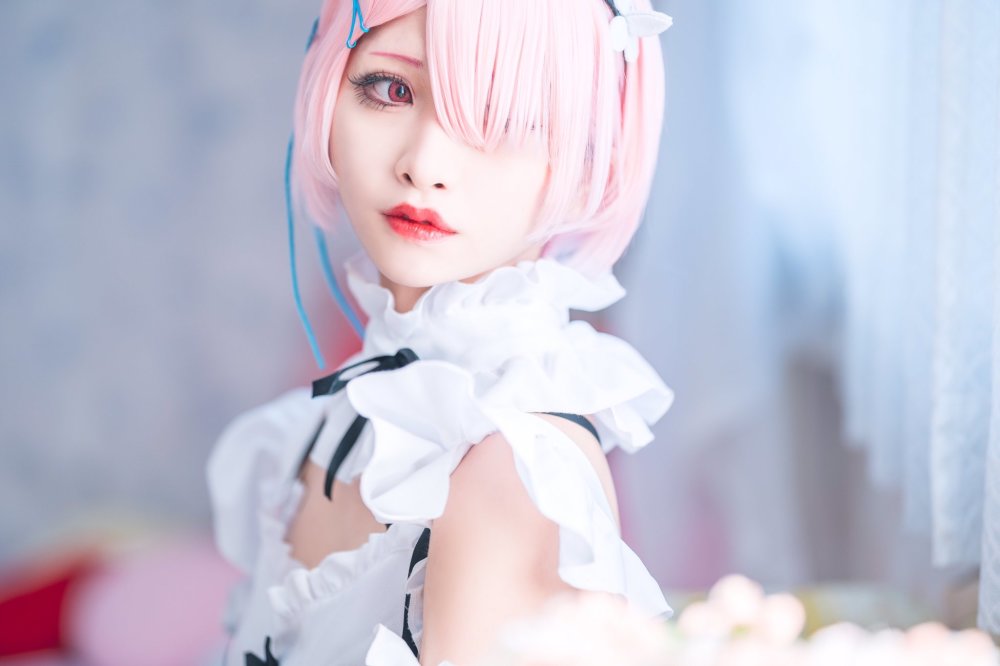 re0拉姆cos半遮眼发神秘迷人