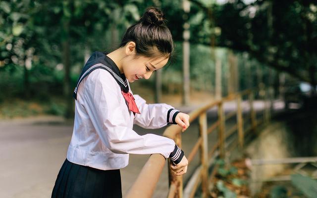 包含教学追女孩绝招如何联系的词条