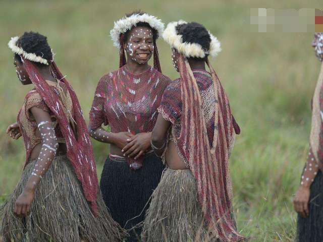 世界上唯一女性原始部落用这种方式繁衍后代看完长见识了