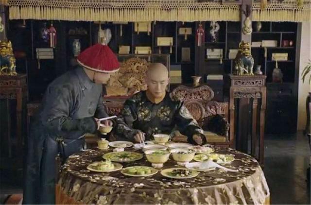 清代皇帝用膳剩的饭菜是怎么处理的可能与你所想的大不相同