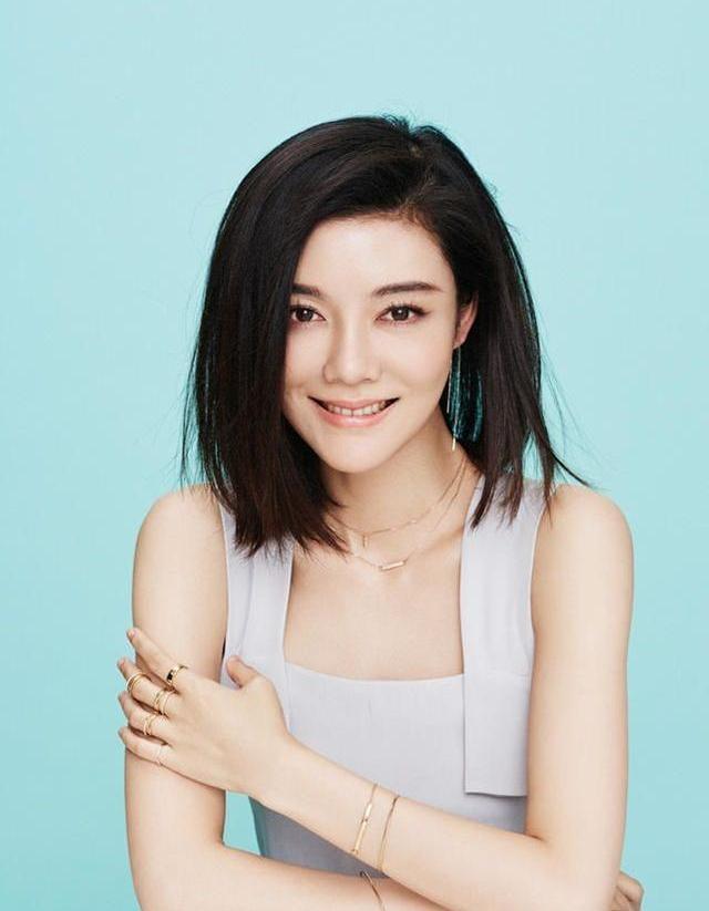 星二代的她是汪涵前女友,28岁嫁首富又闪离,如今38岁美出新高度