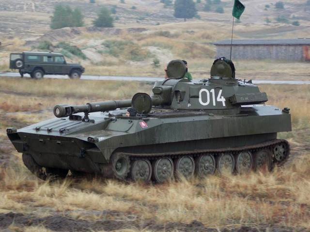 伊朗国产raad自行火炮,用各种零件攒出来的武器