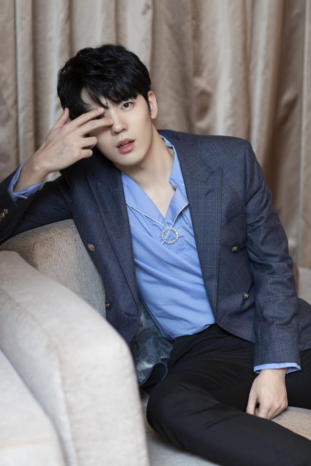 仝卓炫耀也要分事情好吗